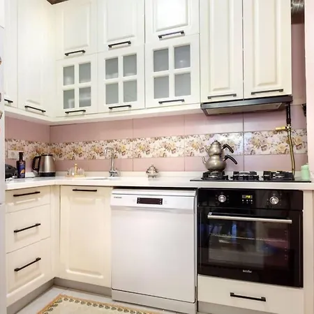 Central Location Taksim And Galata 5 Minutes