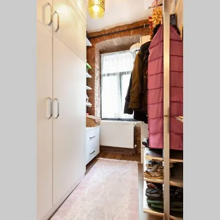 Central Location Taksim And Galata 5 Minutes * איסטמבול