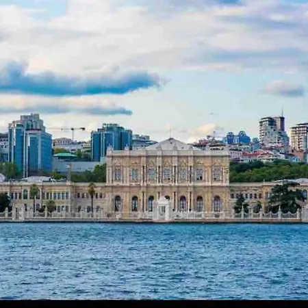 Апартаменты Central Location Taksim And Galata 5 Minutes Стамбул
