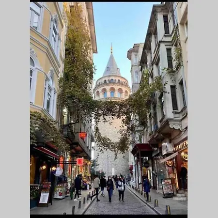 Central Location Taksim And Galata 5 Minutes * Стамбул